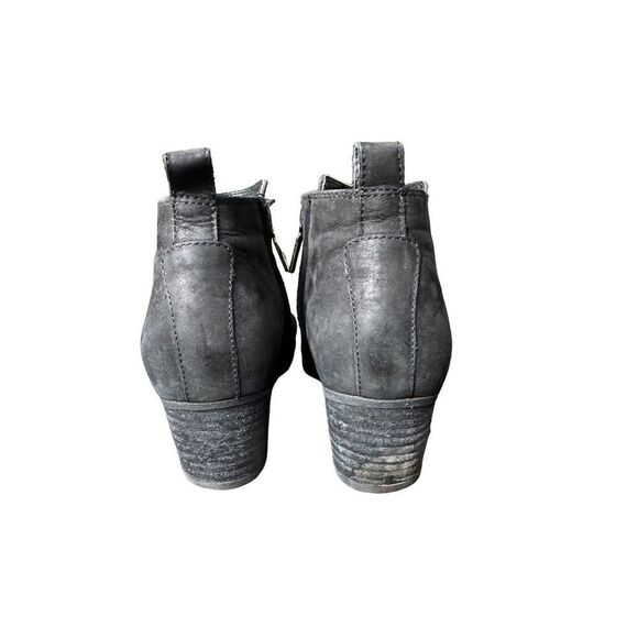 Blondo Waterproof Black Leather Booties - Picture 13 of 14